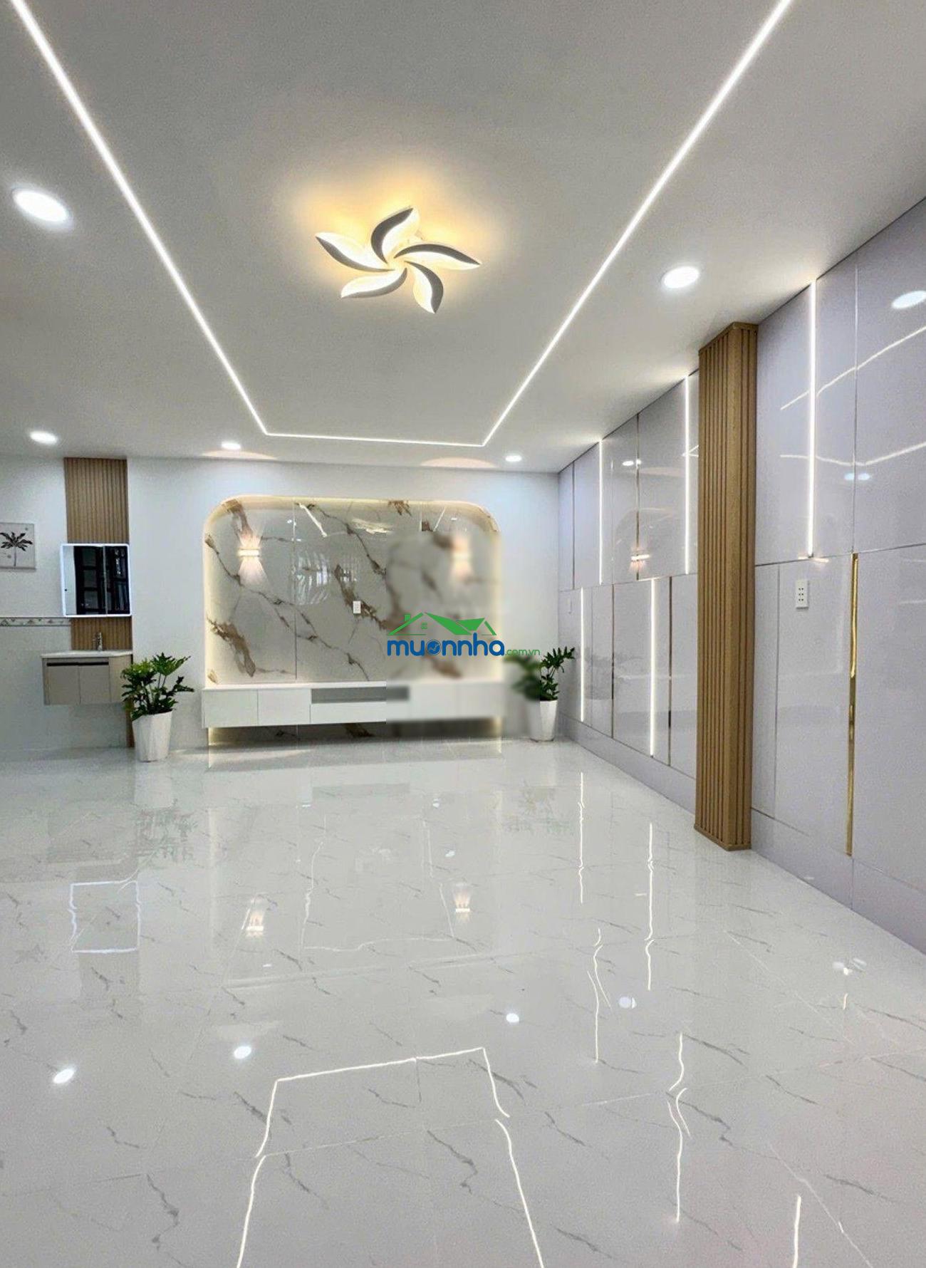 Bình tân - nhà 3 tầng mới - 4pn - hxh - ngang 8m hiếm - ngay lê văn quới - gò xoài - chỉ: 6.5 tỷ - 4