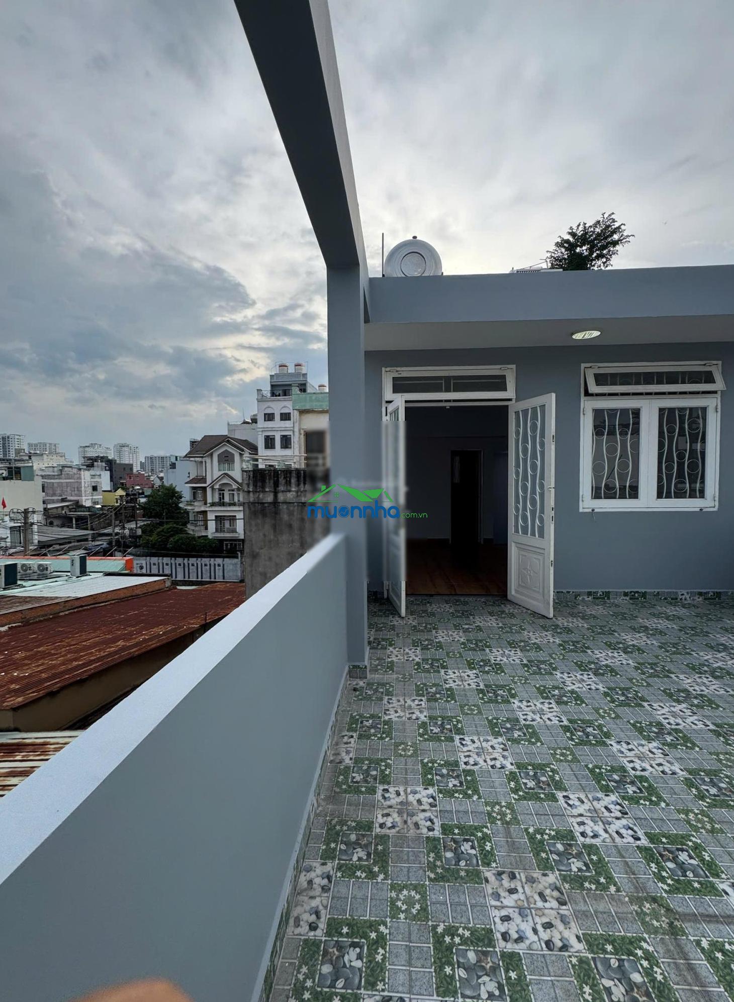 Hẻm xe hơi - ngay âu cơ - 4 tầng, hoàn công đủ - nhà mới ở ngay - phù hợp gia đình đông thành viên - 4