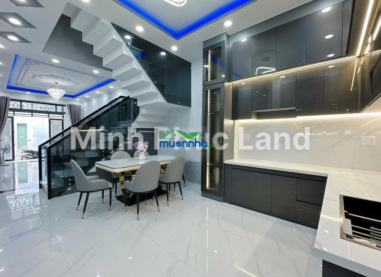 Nhà đẹp sát hxh lý phục man quận 7 - 4x26m 4pn full nội thất - 6.39tỷ - 3