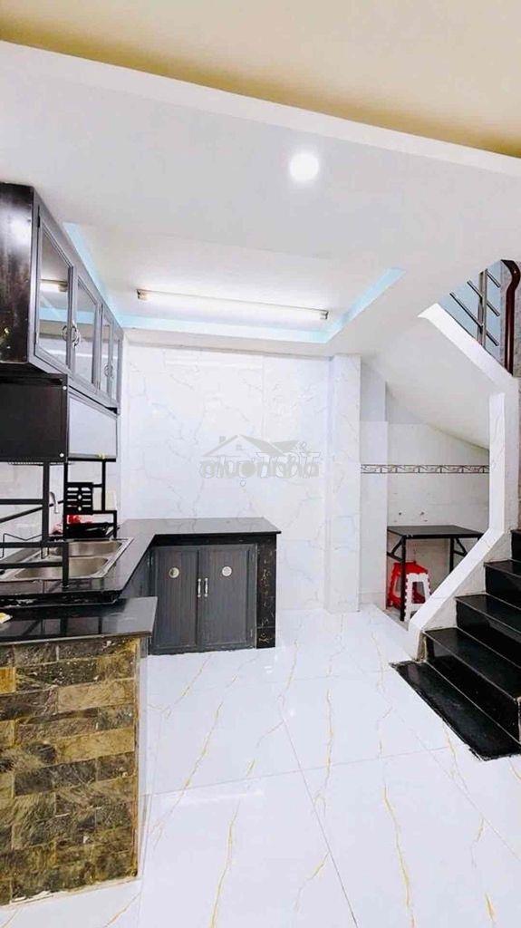 Nhà 5 tầng đoàn văn bơ - 3