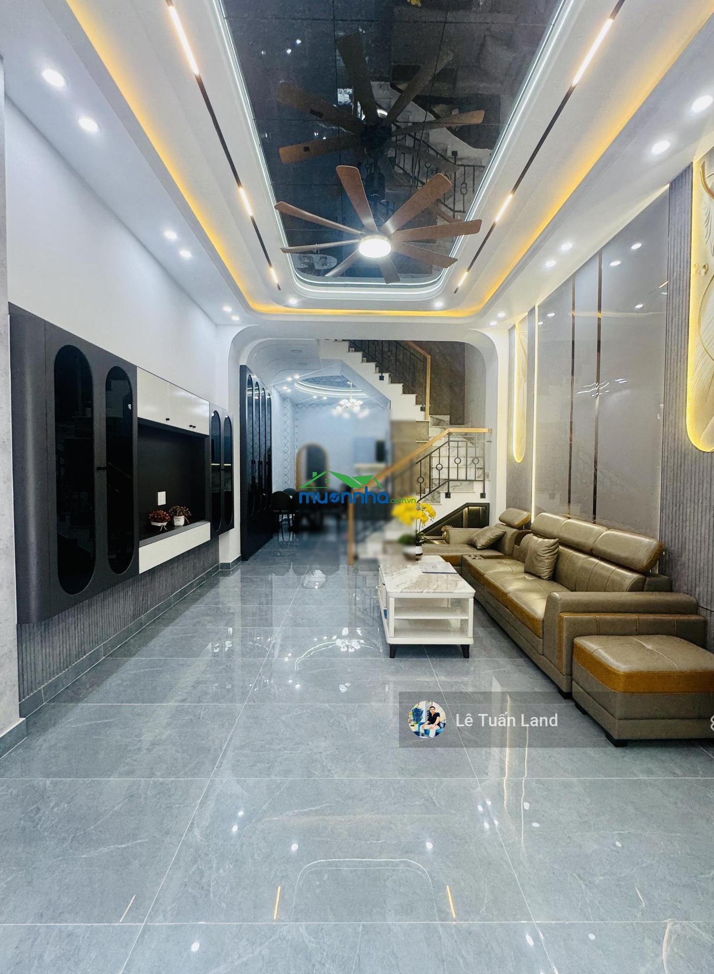 Siêu phẩm lung linh 3 tầng, dt: 80m2 (4m4 x 18m), 4pn, hẻm xe hơi, gần phạm văn bạch, nhỉnh 9 tỷ