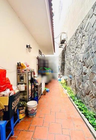 350m2 (ngang 8m vuông vức), hẻm xe tải thông, ngã tư phú thuận htp, chỉ nhỉnh 28 tỷ dòng tiền 500tr - 2