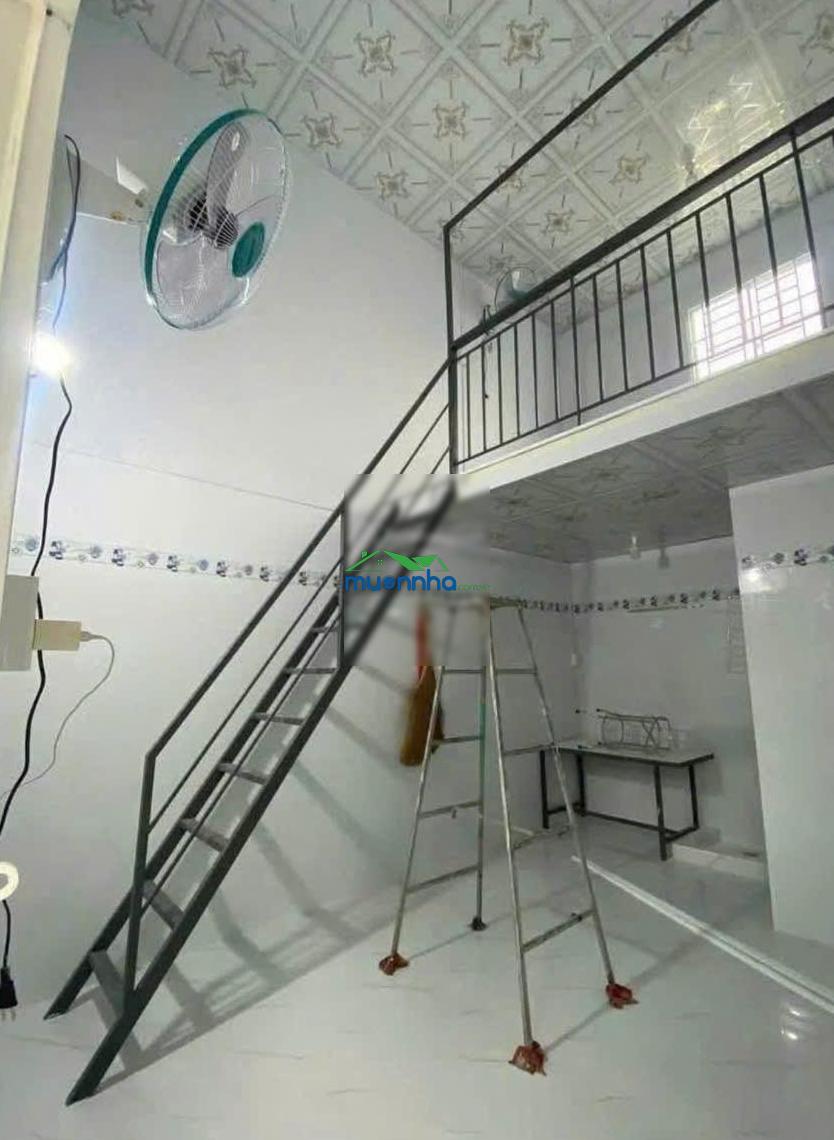 Khu trọ 190m² đường 18b, sau chợ bình chánh, 1 kiot mặt tiền và 8 phòng, thu nhập 16 triệu/tháng - 2