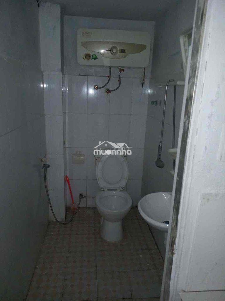 Cần cho thuê nhà ở + bán hàng được mt2,8 m x 9 - 3