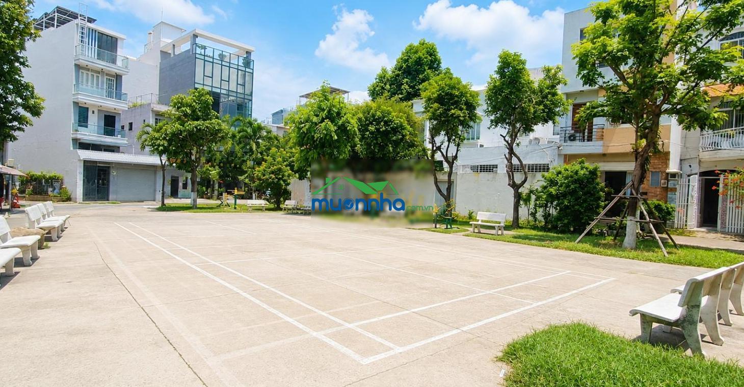 Nhà đẹp huỳnh đình hai - bình thạnh, 4x13m - 5 tầng - hẻm xe hơi nội bộ - kế công viên - chỉ 10 tỷ