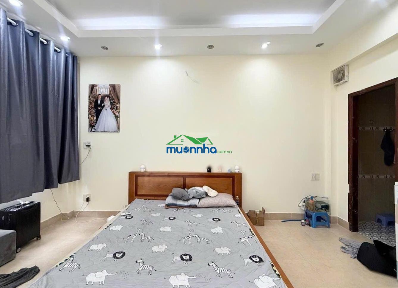Lý thái tổ - quận 10 - 3pn - sổ vuông - nở hậu - giá giảm còn 6tỷ5 (bớt lộc) diện tích 30m (3.5m) - 2