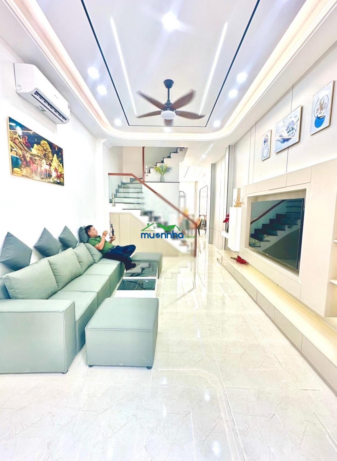 8,8 tỷ - 60m2 đất - dtsd 171m2 - nhà 4 tầng btct - xây dựng tâm huyết - tặng nội thất cao cấp - 2
