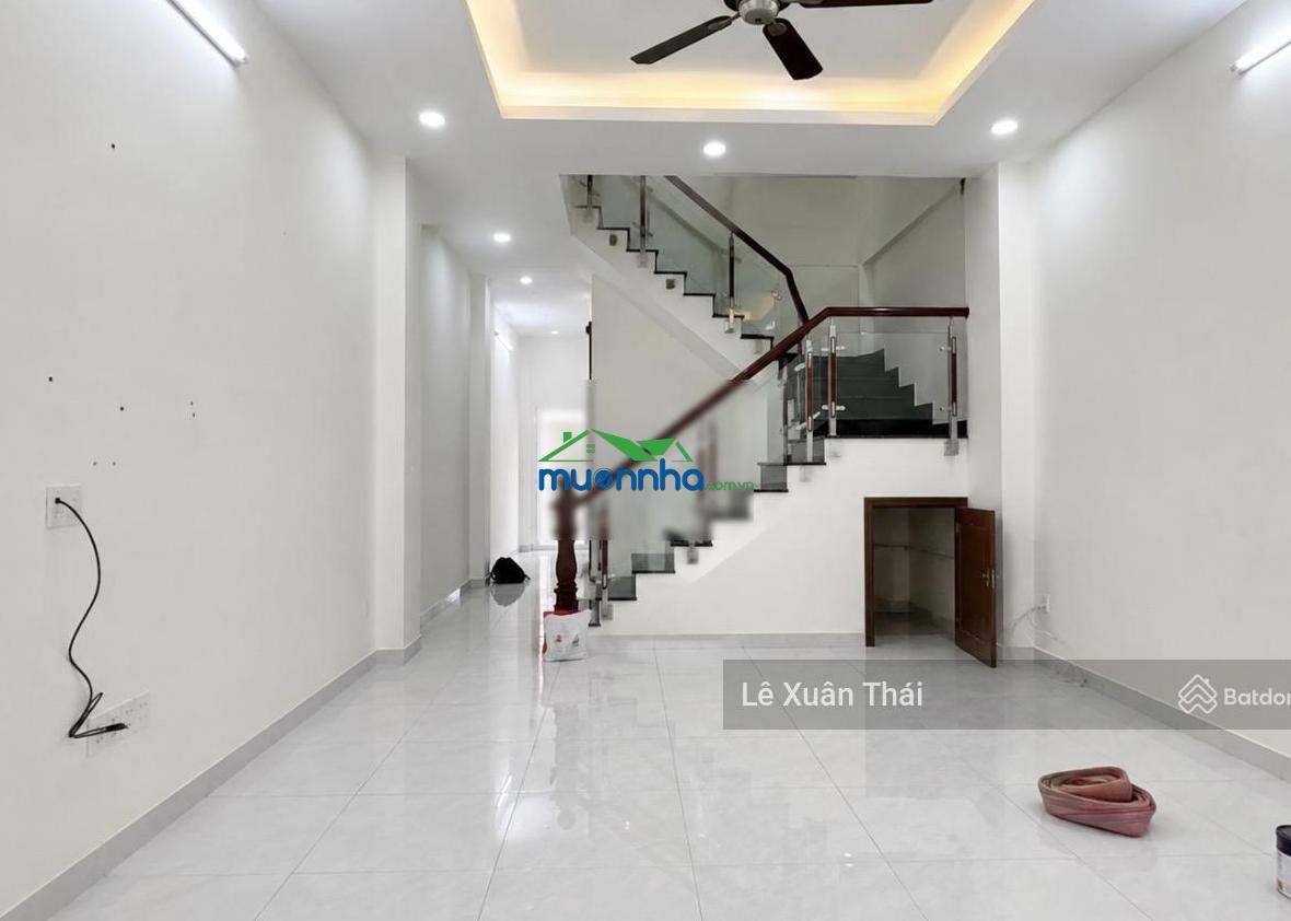 Bán nhà đẹp ở ngay thành thái q10 4 tầng 85m2 - 4.2m mặt tiền. giá 15.6 tỷ