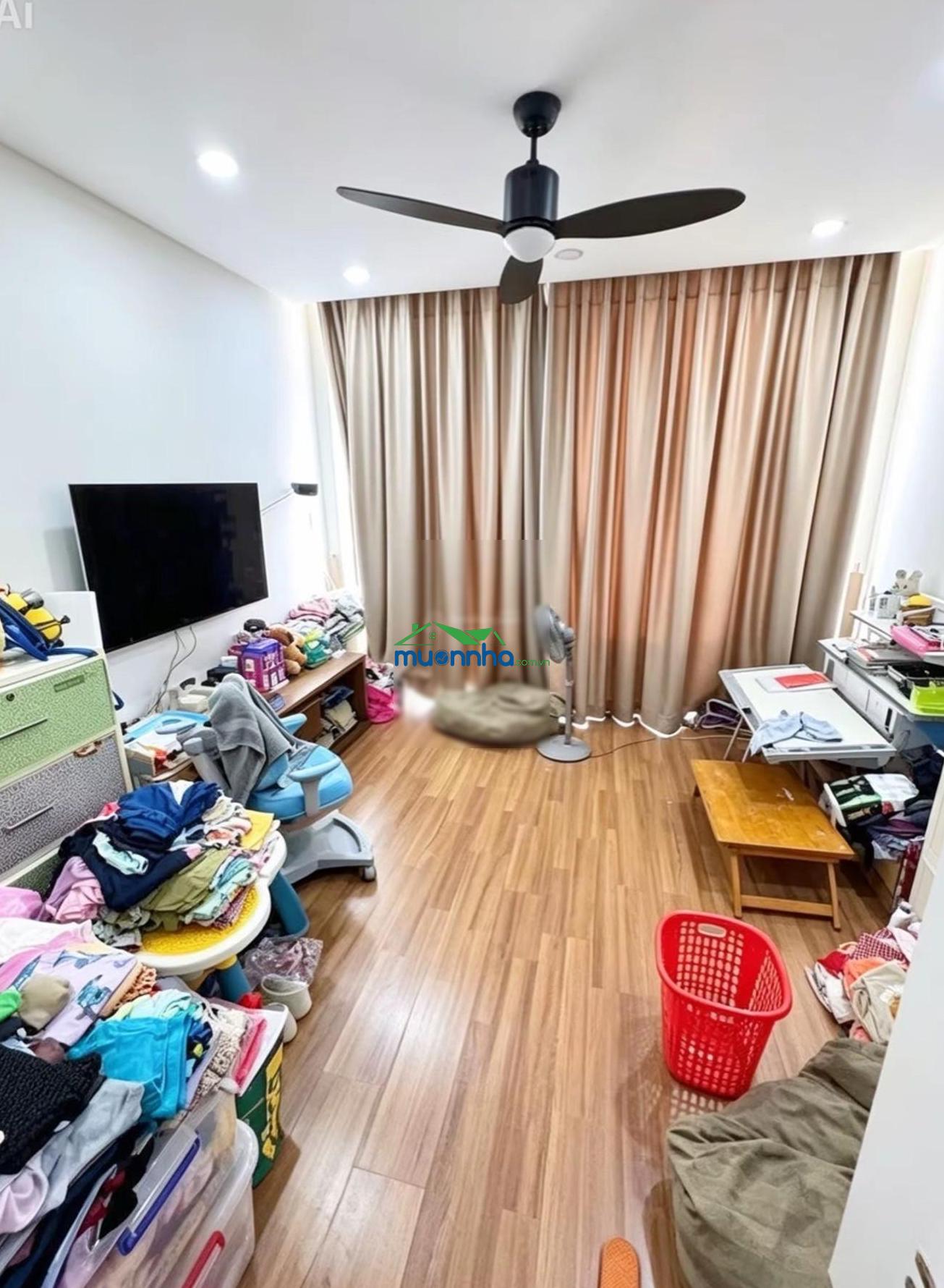 Nhà quận 8 sát quận 1, quận 5, quận 7. dt: 53m2 - 4 tầng - 3pn. nhỉnh 8 tỷ - 3