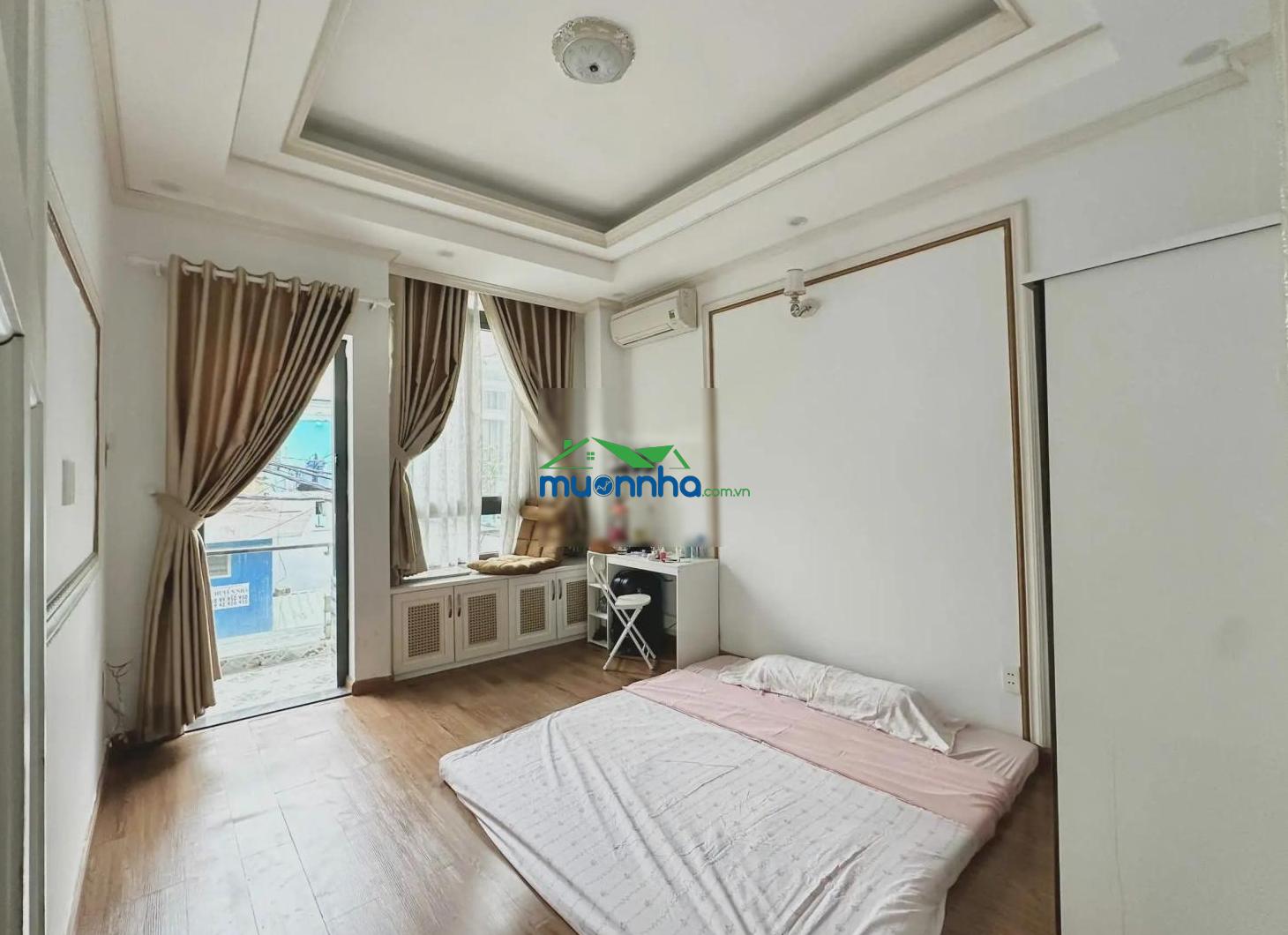 Hot! giá cực tốt cho một siêu phẩm nằm trong hxh gần ngã tư pn, dt(39,4 m2) - 4t - giá 9,5 tỷ tl - 4