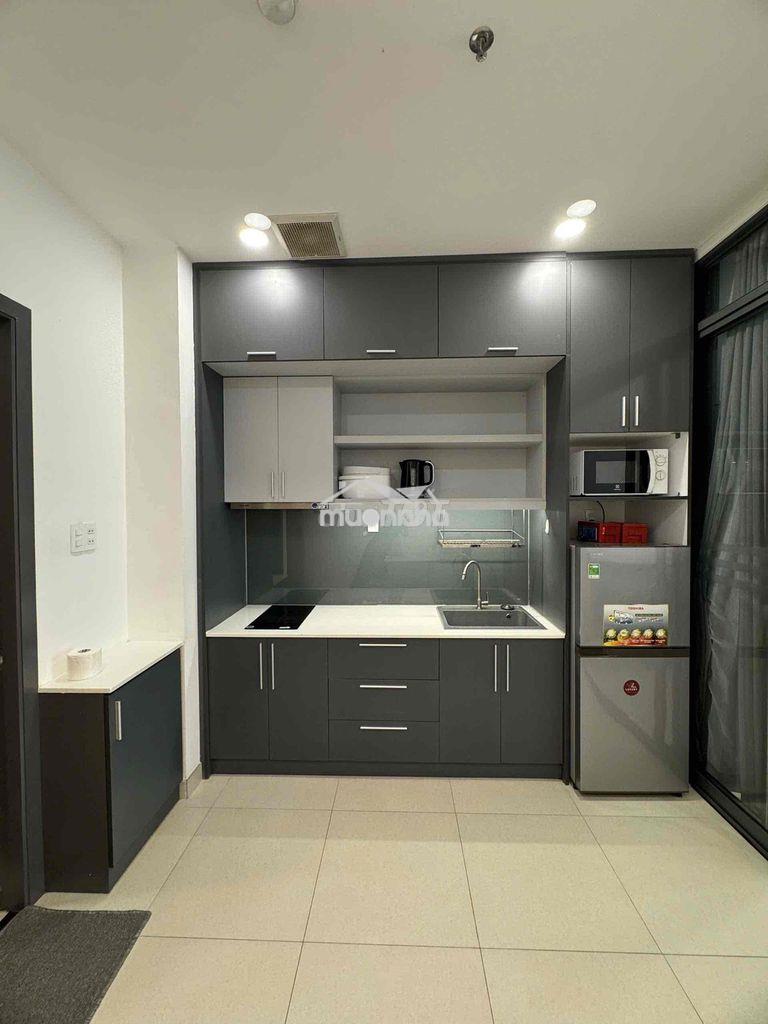 Cho thuê căn hộ full nội thất balcon thoáng mát trung tâm quận 3 - 2
