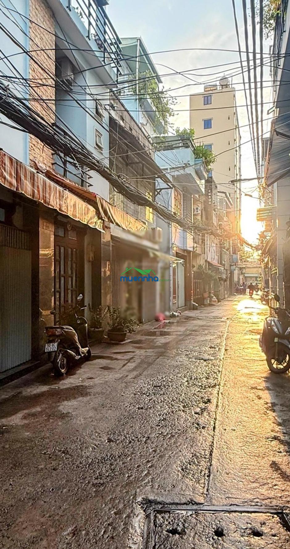 Chính chủ bán nhà cũ 47m² 2 tầng giáp quận 1 ngay chợ thị nghè hẻm thông chỉ hơn 6 tỷ