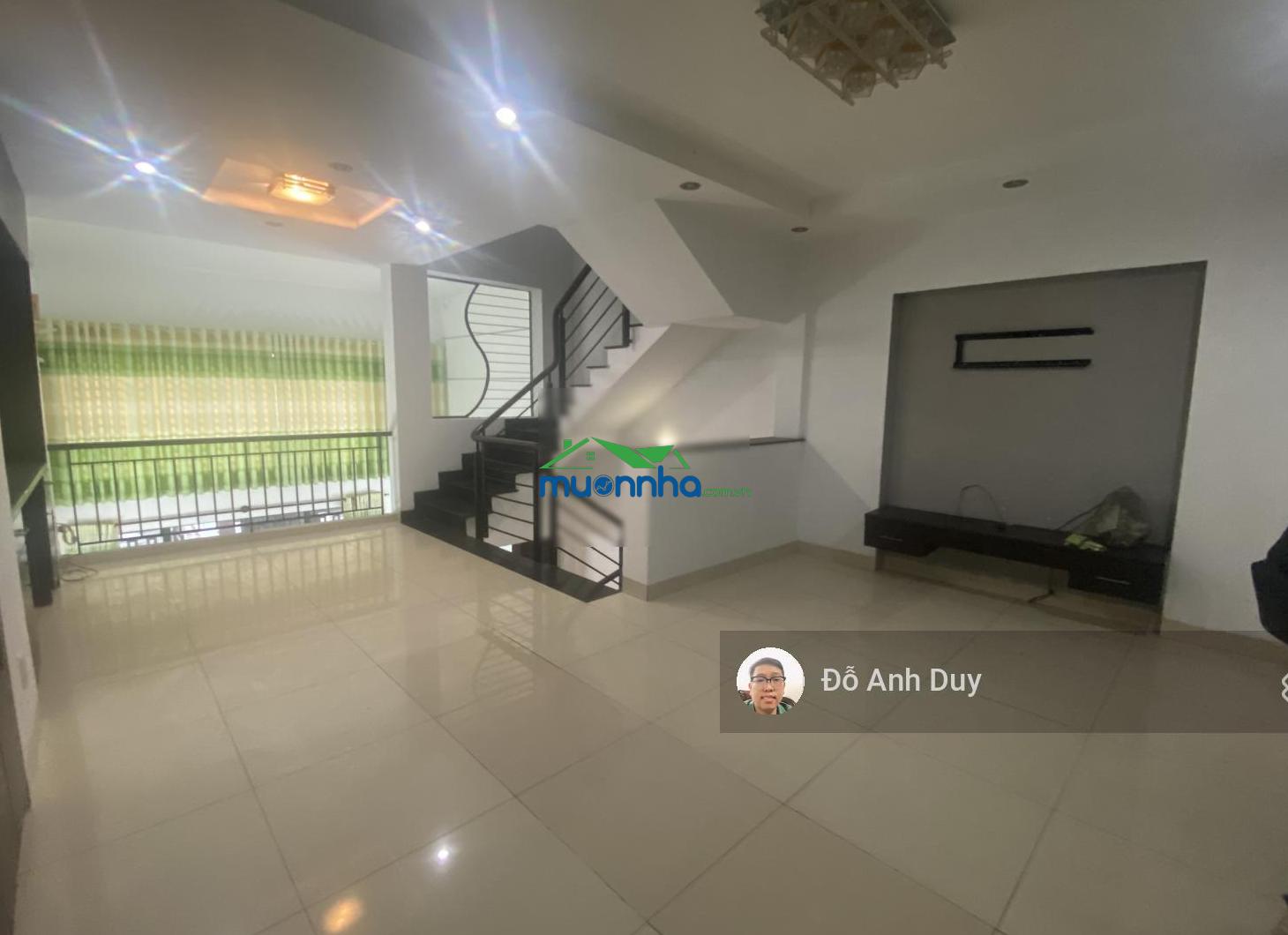 Nhà cạnh sân bay, 5 tầng ô tô ngủ trong nhà, chỉ 6 tỷ - 2
