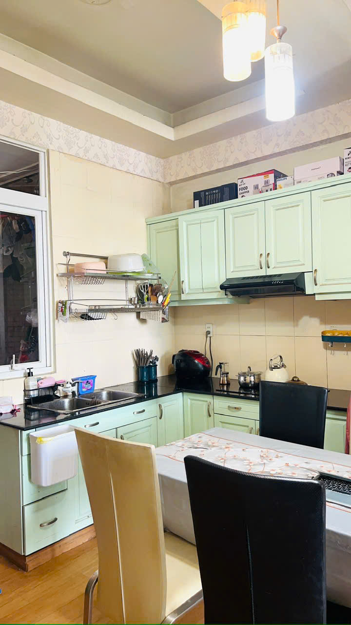 Cần cho thuê căn hộ thuận việt quận 11, dt : 77 m2, 2pn, giá : 12 tr/th - 2