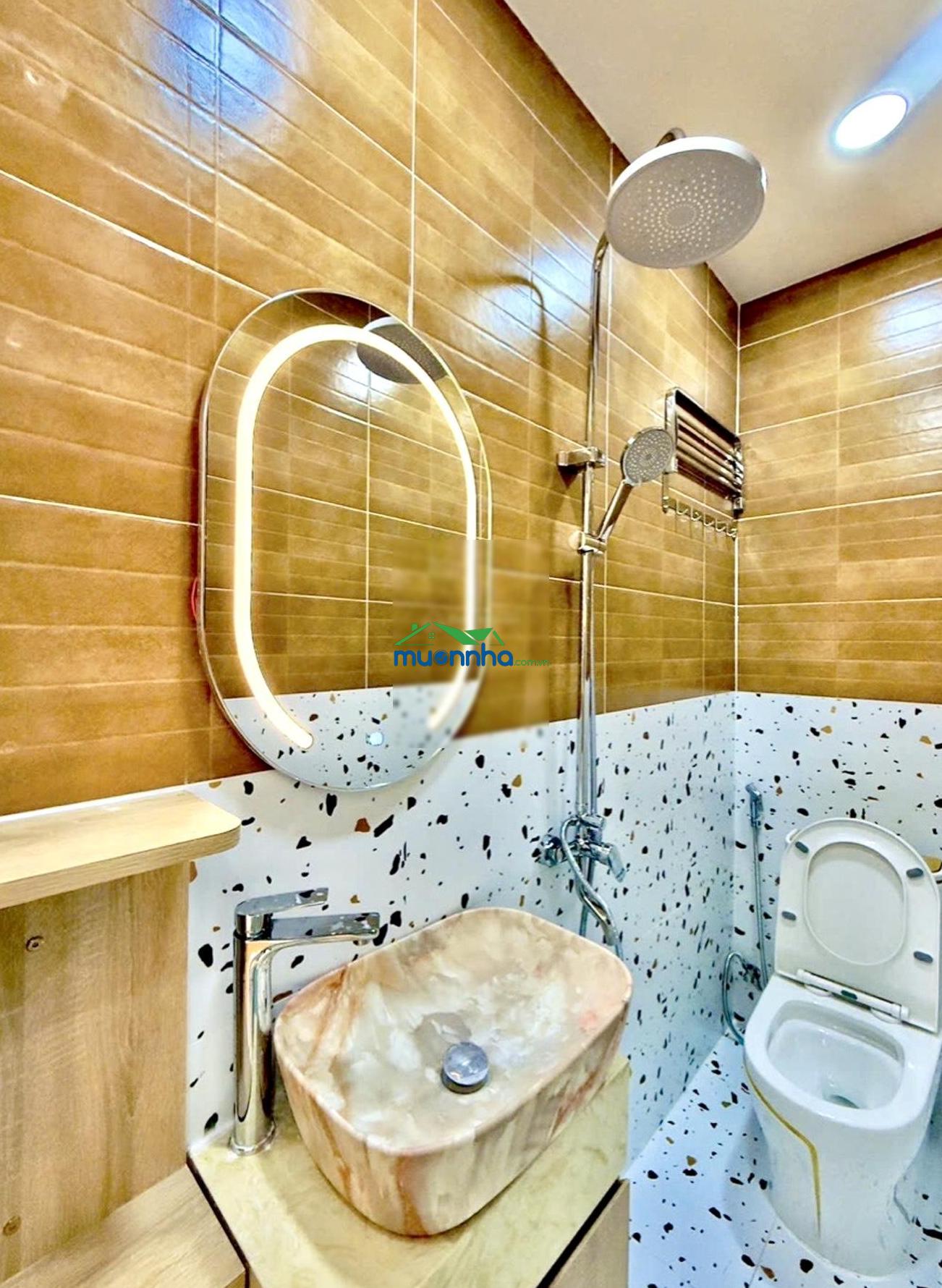 Nhà đẹp 44m2 gần cầu thủ thiêm - landmark 81, 3pn full nội thất đẹp