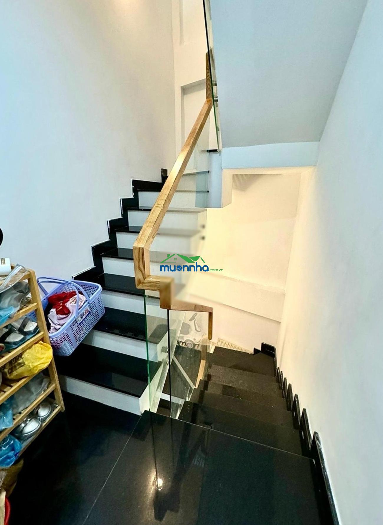 Bình thạnh gần phạm văn đồng, đặng thùy trâm, 4 tầng, 4pn chỉ 6,75 tỷ