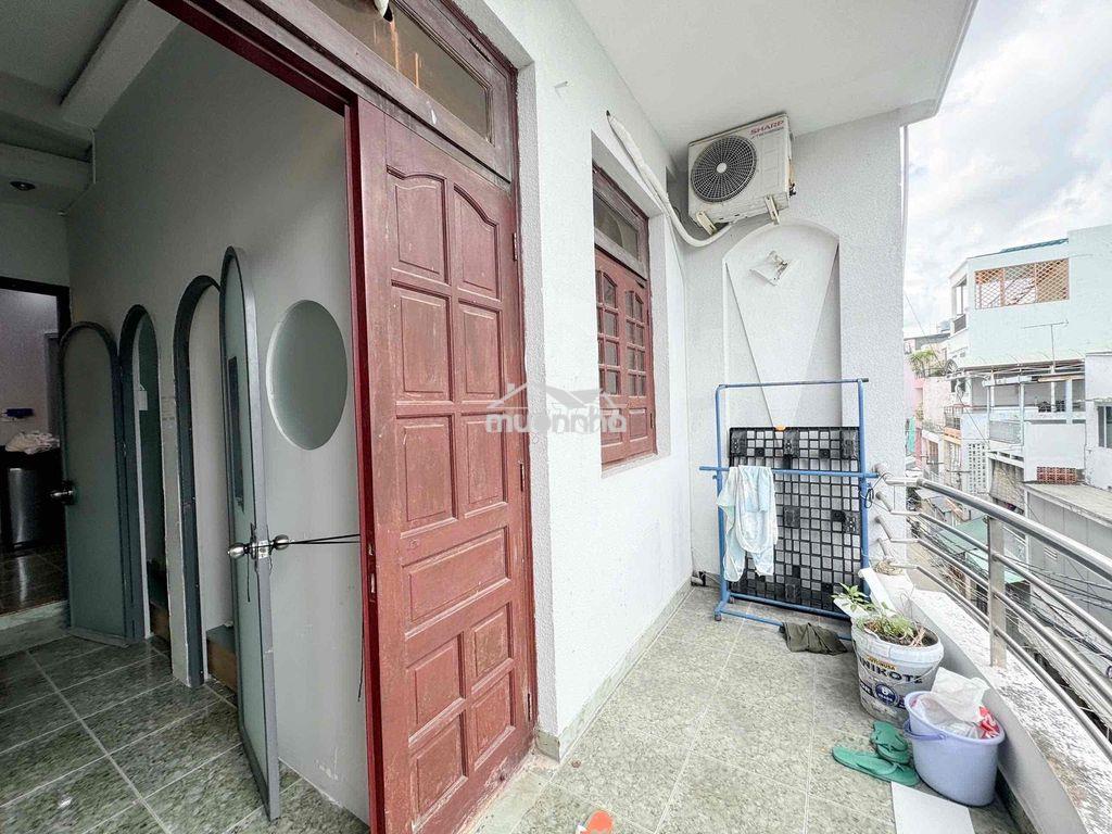 Căn hộ 2pn ngay công viên lê thị riêng q10 - 3