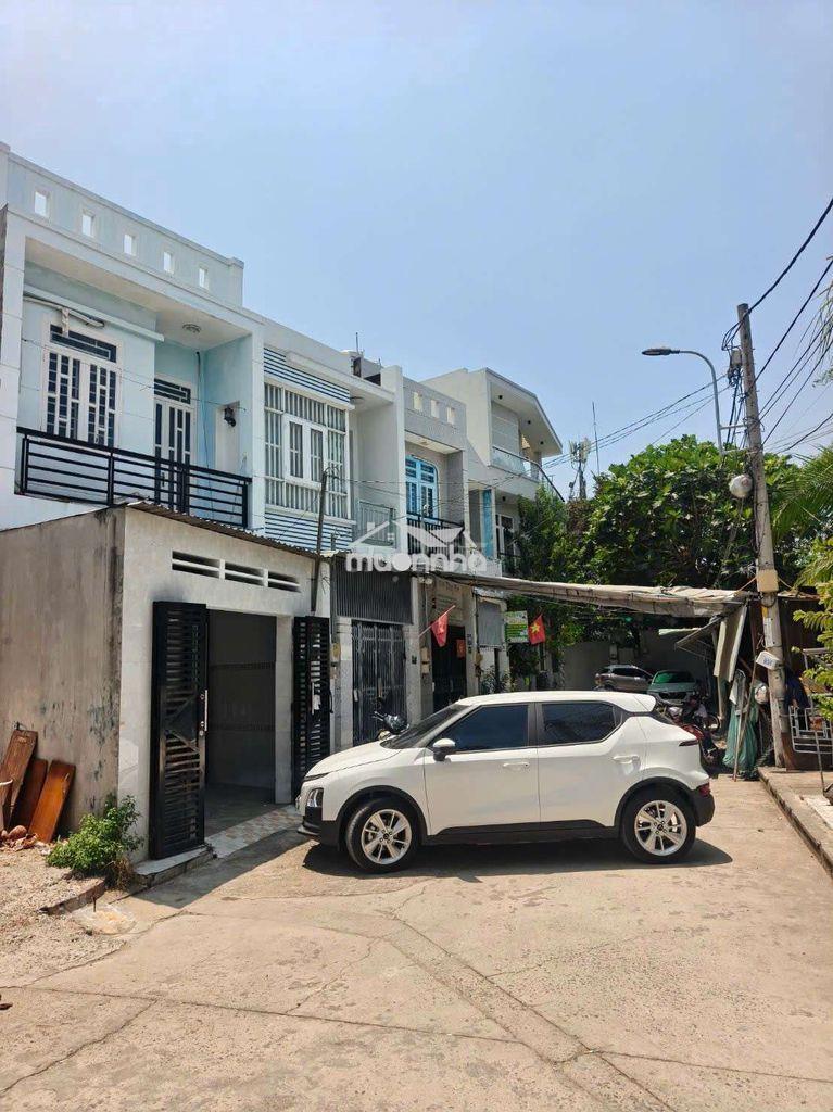 Nhà 2 tầng ôtô ngủ trong nhà gần lê văn việt - 2