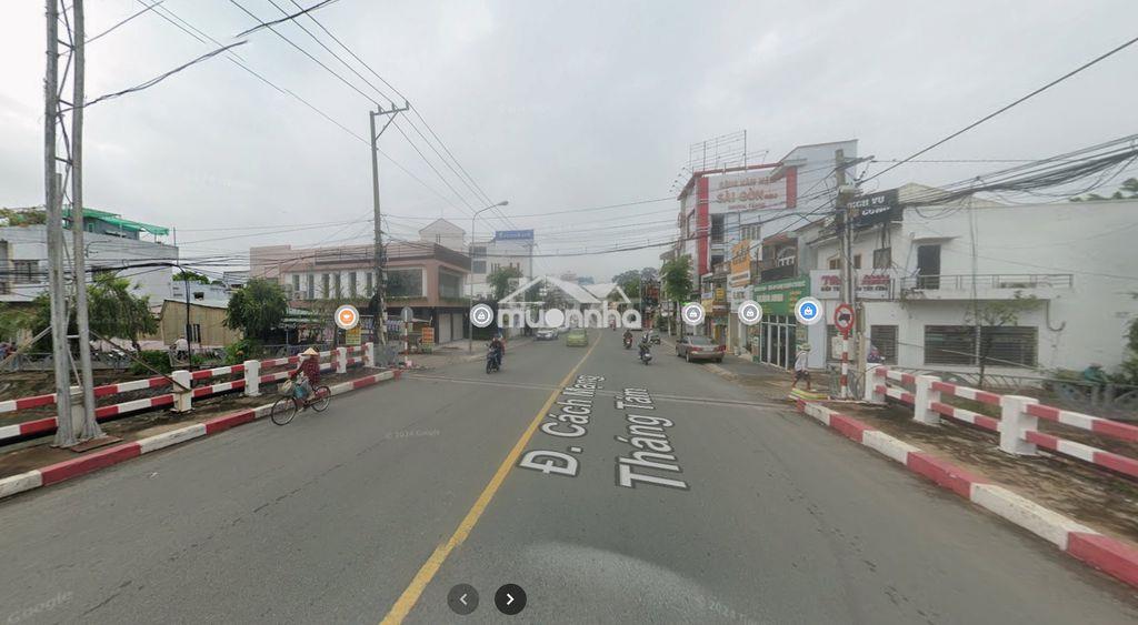 Bán nhà lô góc kinh doanh cực vip chủ cần bán mặt tiền cách mạngt 8 - 4