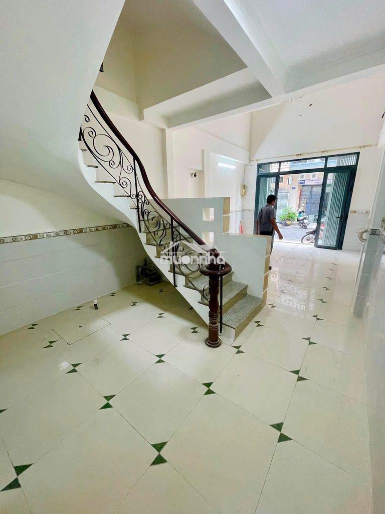 Nhà mới sơn sửa đường nội bộ cư xá lữ gia p15 q11 - 3