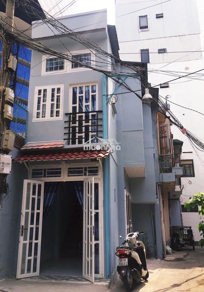Cho thuê nhà nhỏ nguyên căn, chính chủ, trung tâm quận 10