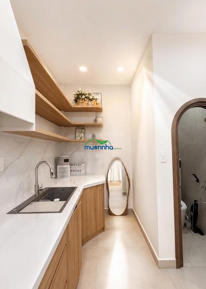 Nhà mặt tiền hụt gần mt nguyễn trãi - 3 tầng - 3 pn - full nội thất_ chủ gấp bán-