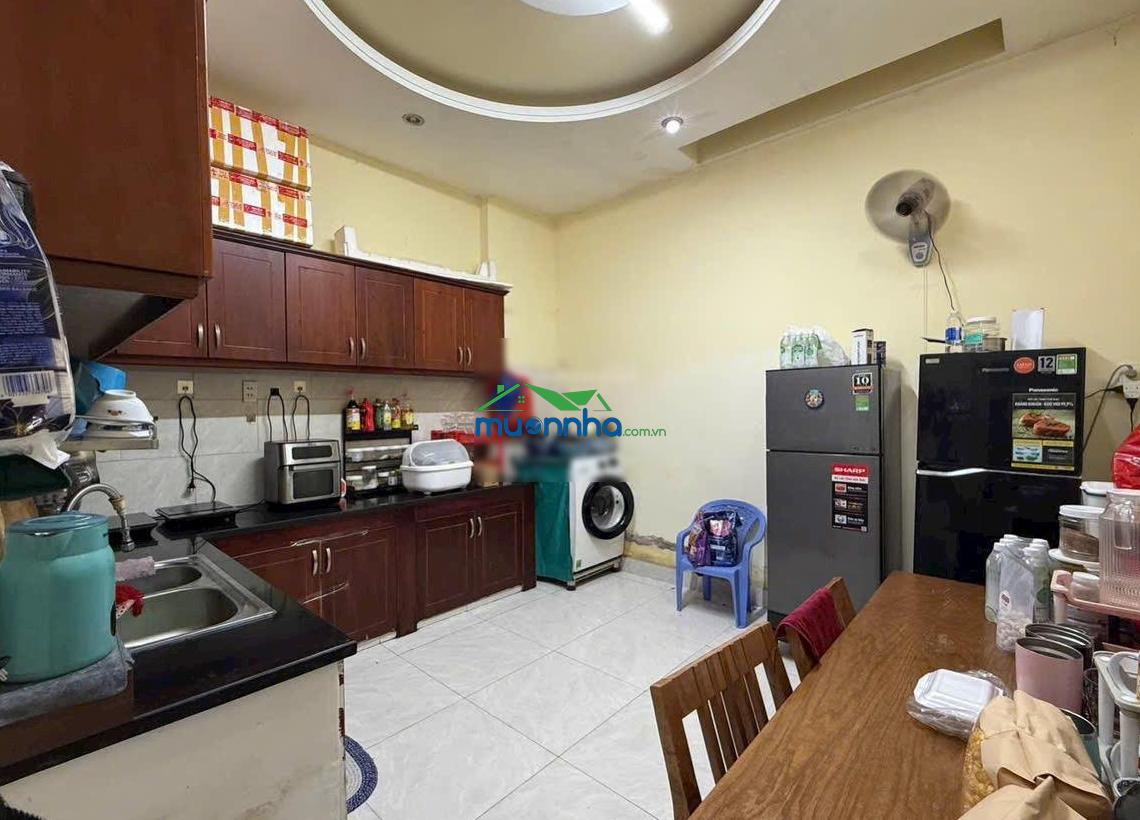 Nhà bè hẻm xe hơi 1942 huỳnh tấn phát chỉ 4,95 tỷ - 2