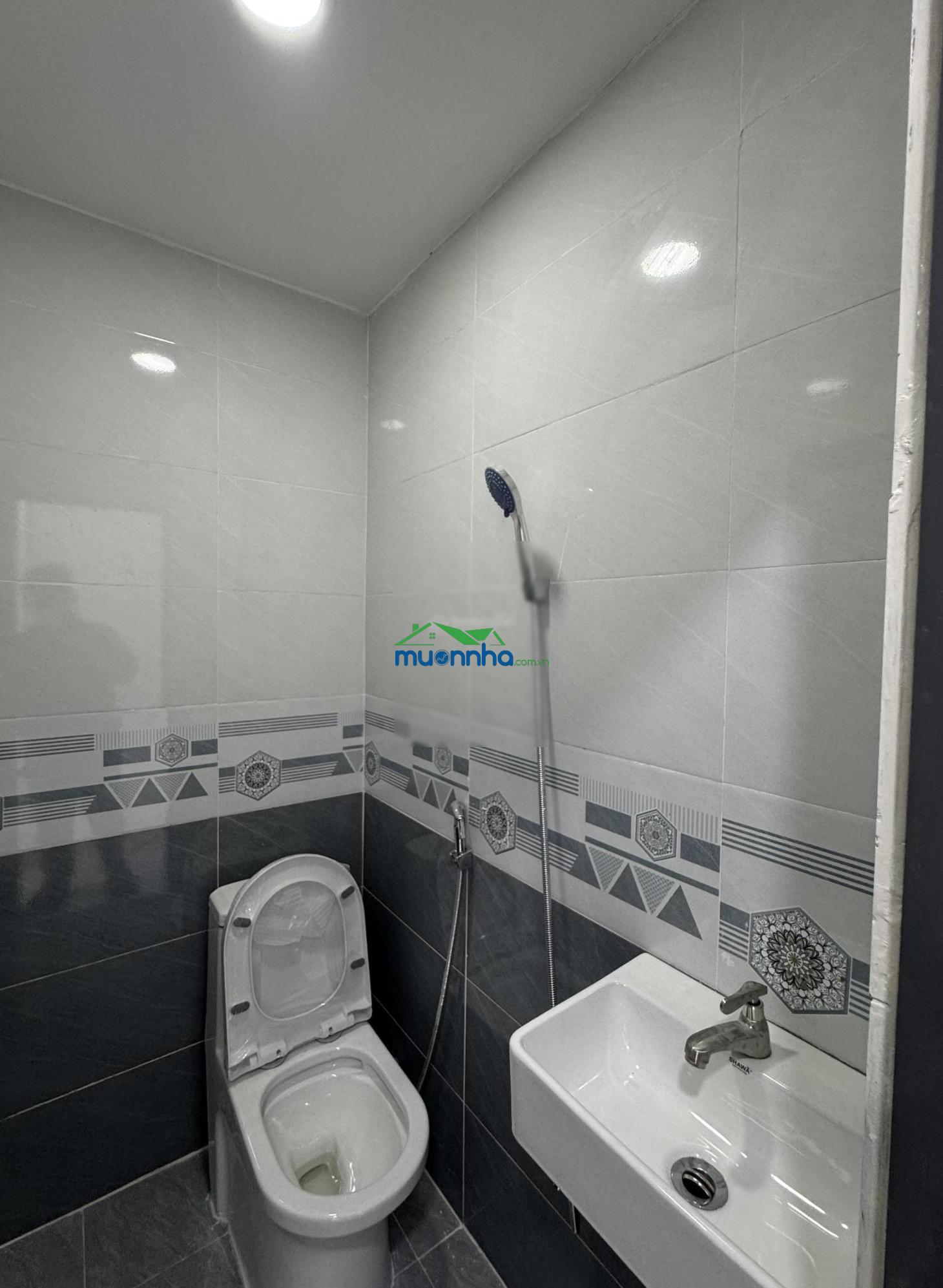 Ngay chợ bình trị đông - sát tên lửa - 25m² - nhà mới ở ngay - phù hợp gia đình trẻ - chỉ 2 tỷ 550