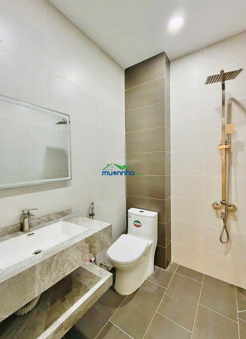 Đường bùi quang là, p. an hội tây, tp.hcm trệt 2 lầu sân thượng có 3pn giá chỉ: 5 tỷ 880