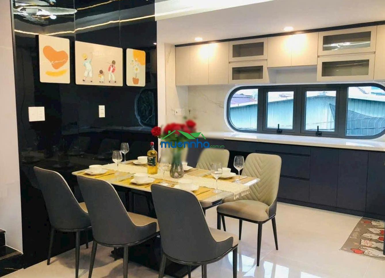 Nhà mới cao cấp hẻm xe hơi 8m cách mặt tiền nguyễn ảnh thủ chỉ 50m 5 tầng 5,x tỷ bán gấp!