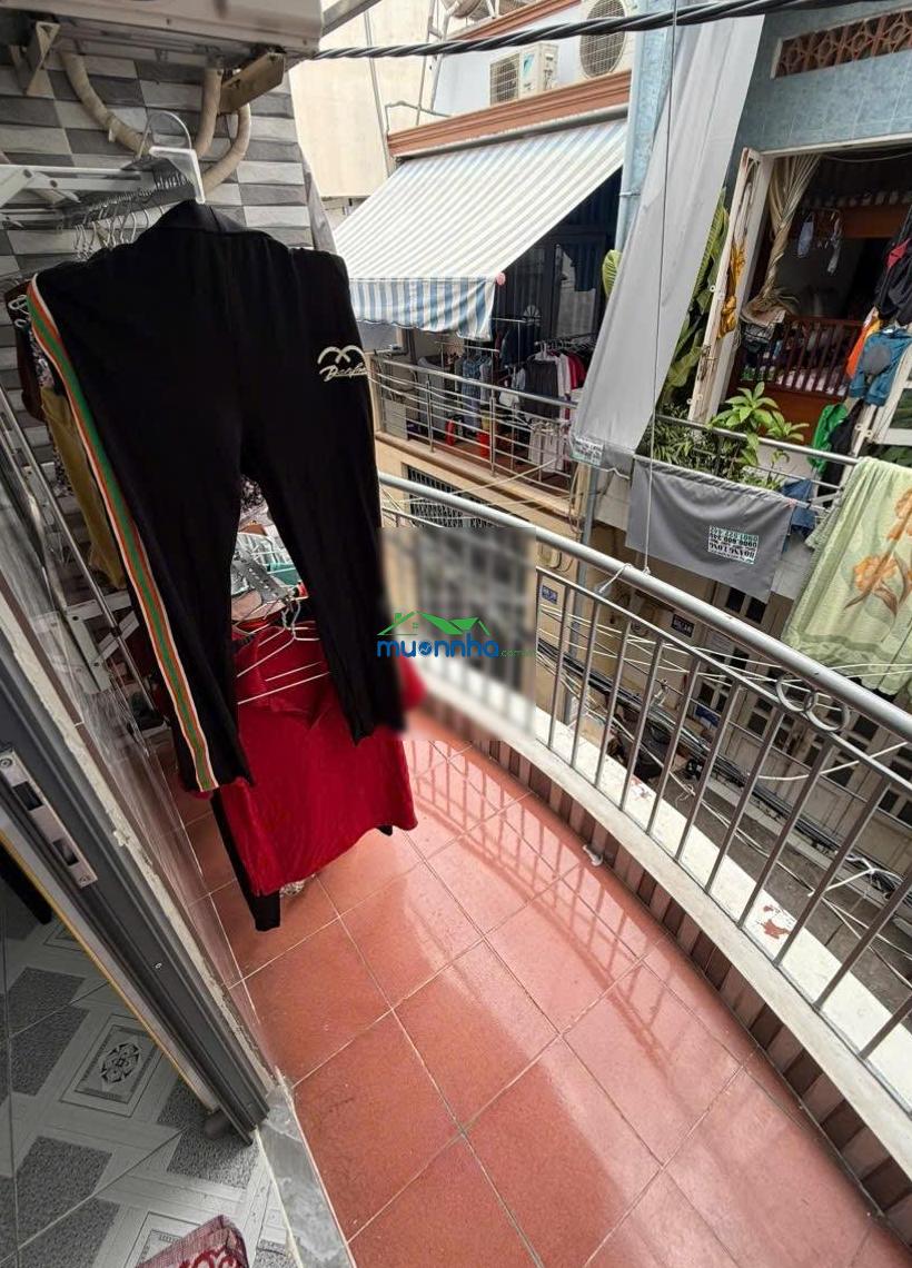 Nhà nhỏ xinh 3x10m, 1 lầu, dtsd 56m, hẻm sạch đẹp, 3 tỷ 350 - 3