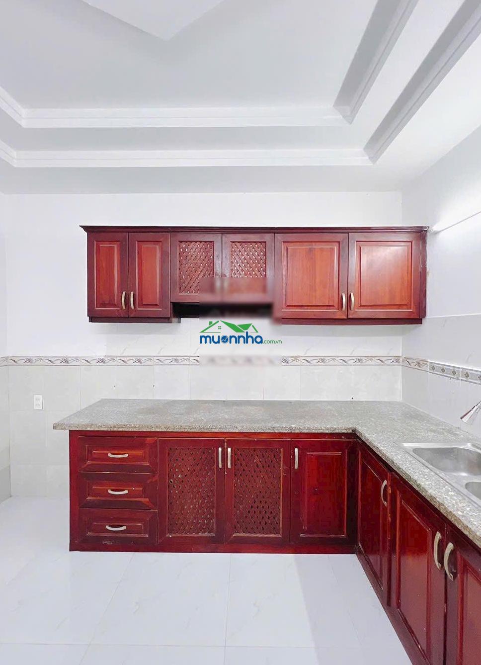 Bán nhà sổ đsh, đường lê văn lương, hẻm xe hơi, ngay cầu long kiển