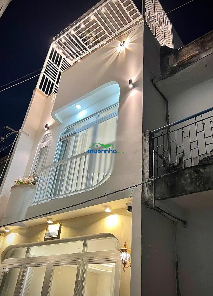 Nhà ngộp - hẻm xe hơi thông - ngay cạnh mặt tiền - 4