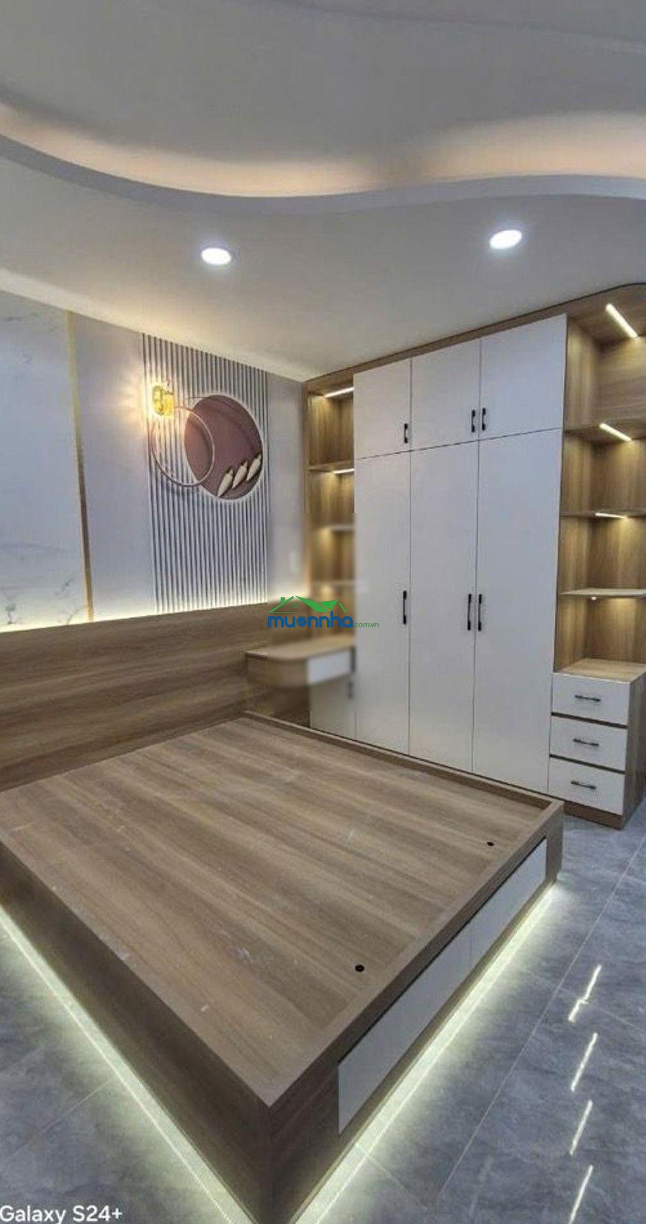 Bán nhà đường bình trị đông sát chợ, giáp tên lửa, hxh (5,4m x 10m x 2 tầng) giá nhỉnh 3 tỉ tl