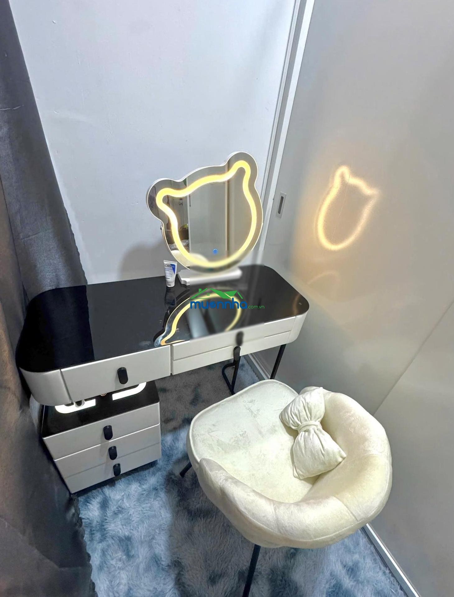 Bán gấp nhà đẹp ở ngay nguyễn duy, cách mặt tiền đường 40m, 28 m2, 2pn, shr, chỉ 2.7 tỷ. vdq8.14.4