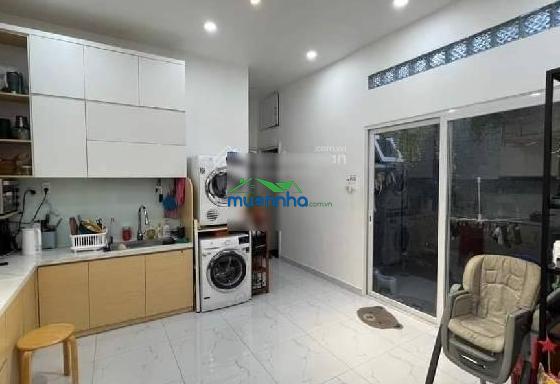5x10, 2 tầng, 3pn, giá 4,6 tỷ hẻm oto 52 nguyễn sỹ sách