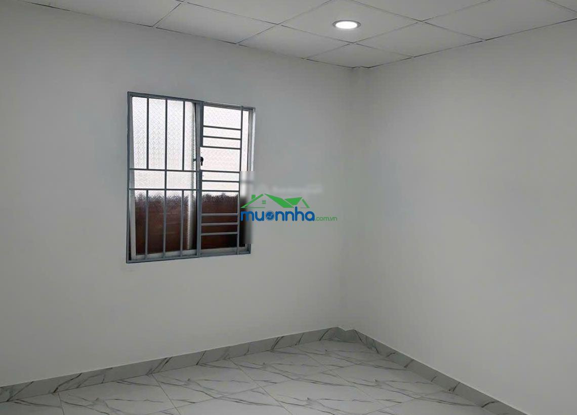 Hxh sát mặt tiền kênh tân hoá - 3 tầng 4pn chỉ 3,75 tỷ - 2