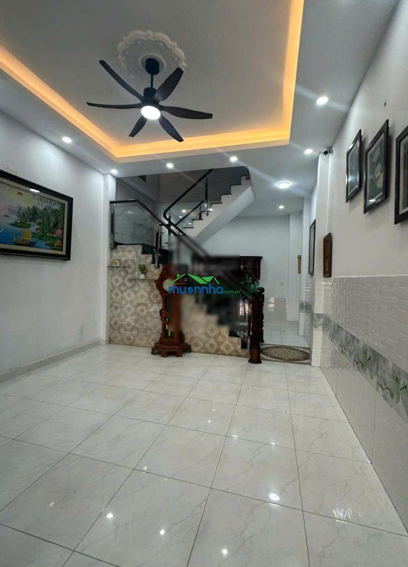 Chỉ 9 tỷ còn bớt. nhanh tay sở hữu căn này đầy tiện ích. gần chợ tân hương. 72m. 4pn hẻm sạch 7m - 4