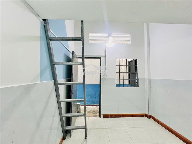 Phòng giá sinh viên chỉ 2tr2 gần khu hành chính dĩ an, đh kinh tế luật