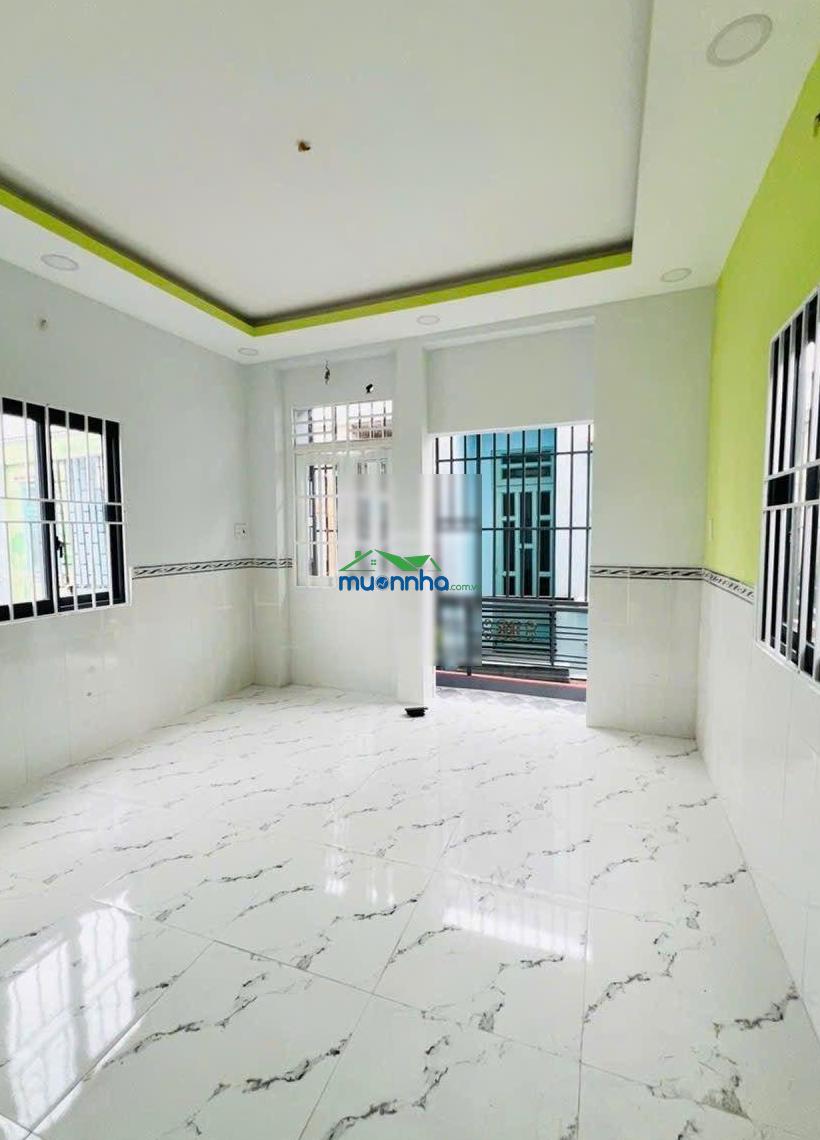 Bán nhà 4 pn, 2 ban công, phú định, gần ngay hxh, sổ hoàn công chỉ 4.x t, ngay chợ lê thành phương.
