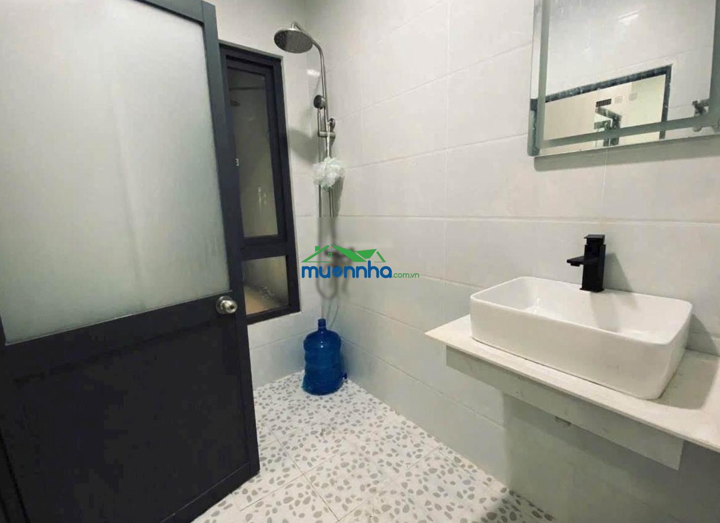Chính chủ cần bán gấp-chiều sâu 17m-3 tầng -3pn,3wc-hẻm xe hơi- sổ đẹp vuông vức-giá 5.3tỷ(tl) - 2