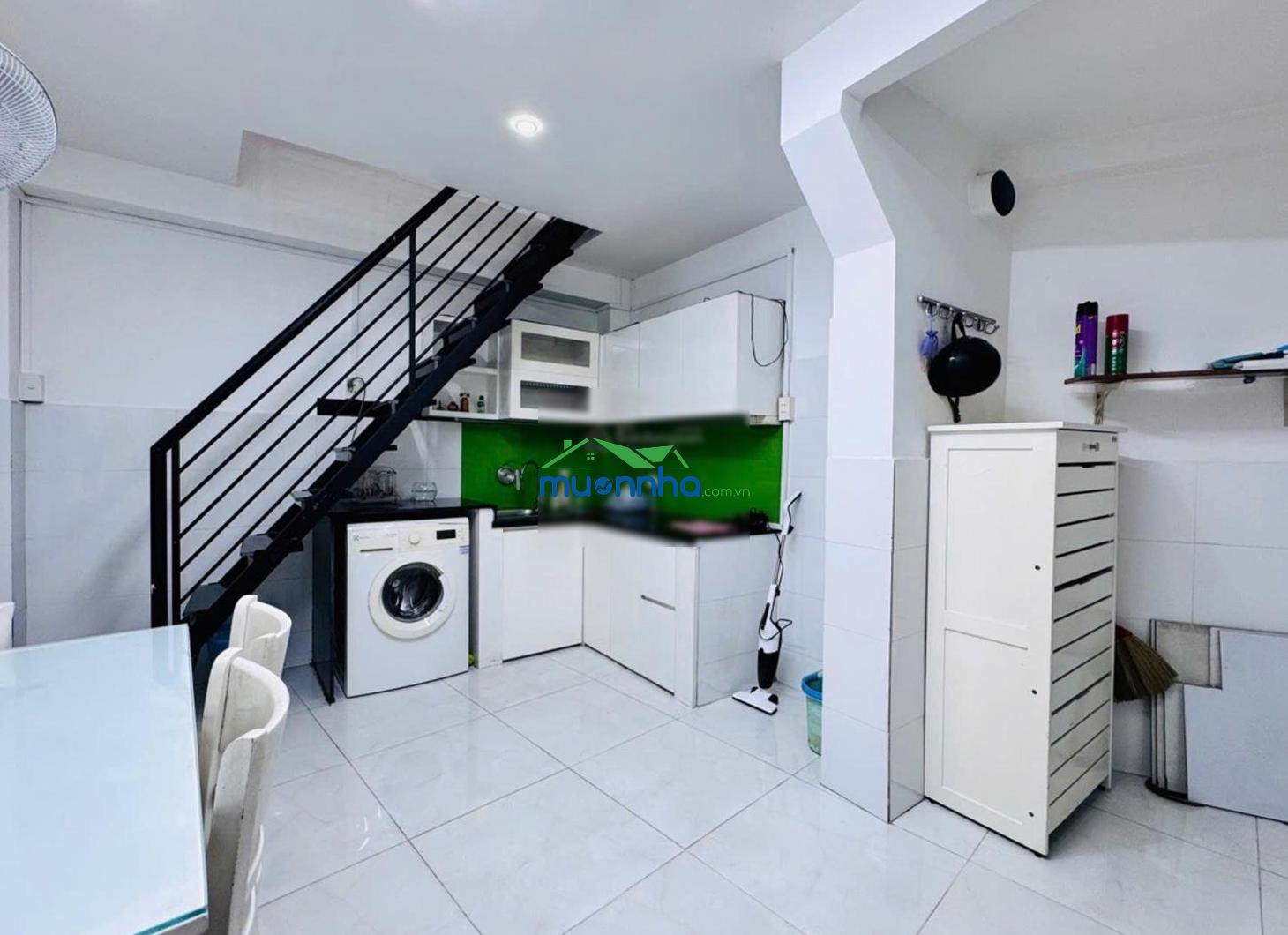 3 tầng, ngang 4m, 20m², gần mặt tiền huỳnh văn bánh, mới ở ngay, 4,38 tỷ - 4