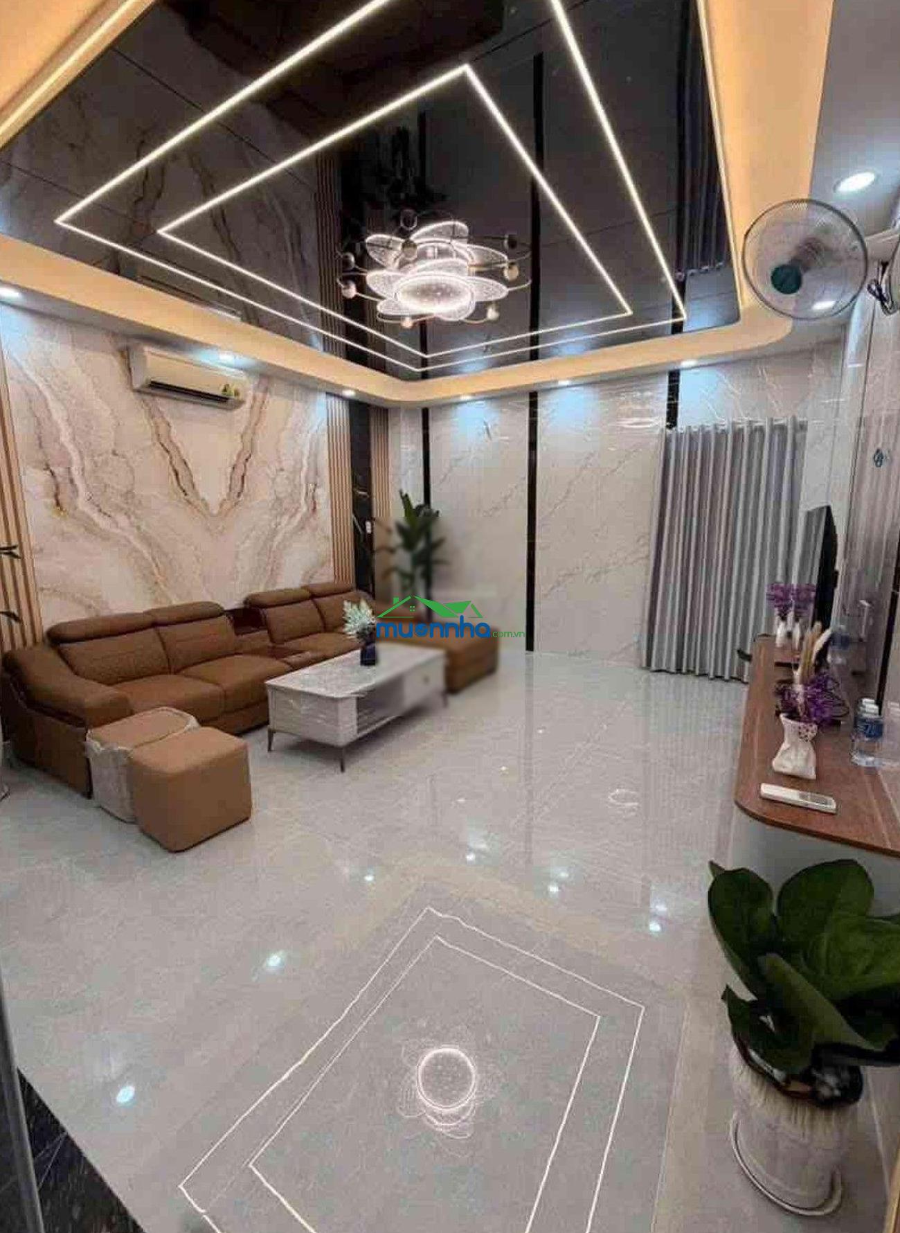 Bán nhà đường hòa bình sát đầm sen, hẻm xe hơi (3,7x8m x 3 tầng) giá: nhỉnh 3 tỷ tl - 4