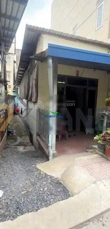 Nhỉnh 3tỷ- bán nhà đường xe tải 42m2 - dương văn cam - ngã 5 thủ đức- sổ sẵn hỗ trợ vay nh