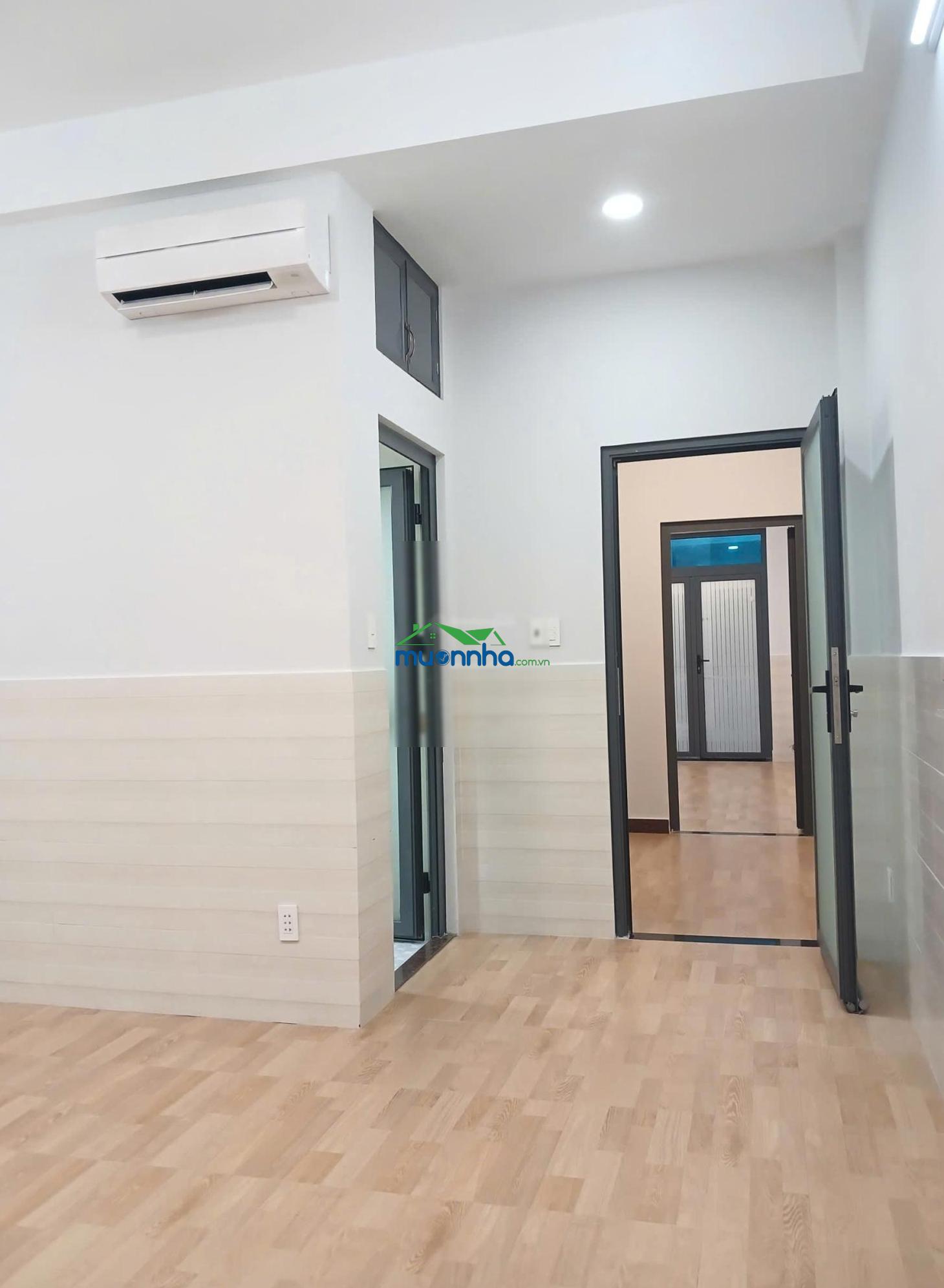 Nhà diện tích lớn (5mx17m, 84m2) - gò dầu - đúc 3.5 tấm _ 4pn, 6wc, giá 7.8 tỷ - 4