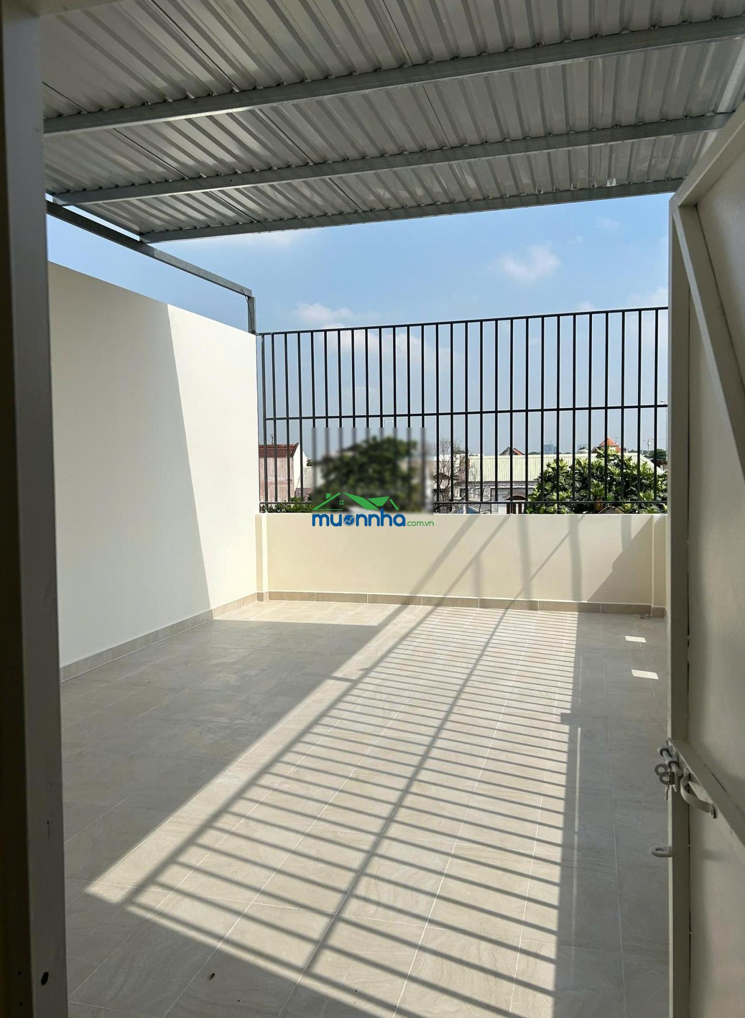 Bán nhà đường gò dưa chợ tam bình - sân đậu ô tô 4pn 4wc - nhà mới dọn vào ở ngay - (4,5m x 21,5m) - 4
