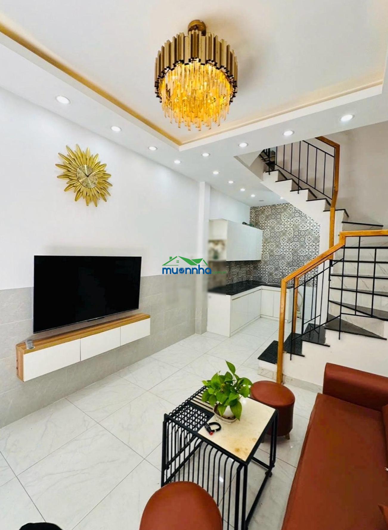 25m2 - 1 trệt 2 lầu - ban công thoáng mát - ngay emart phan huy ích - shr vuông vức - 3,45 tỷ