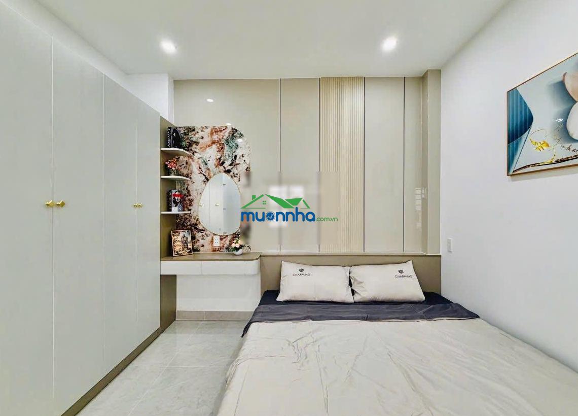 Chính chủ cần bán nhà 3tầng-quận tân bình-dt :3x11 nở hậu-3pn-3wc-giá chỉ 6,05tỷ-tặng full nội thất - 3