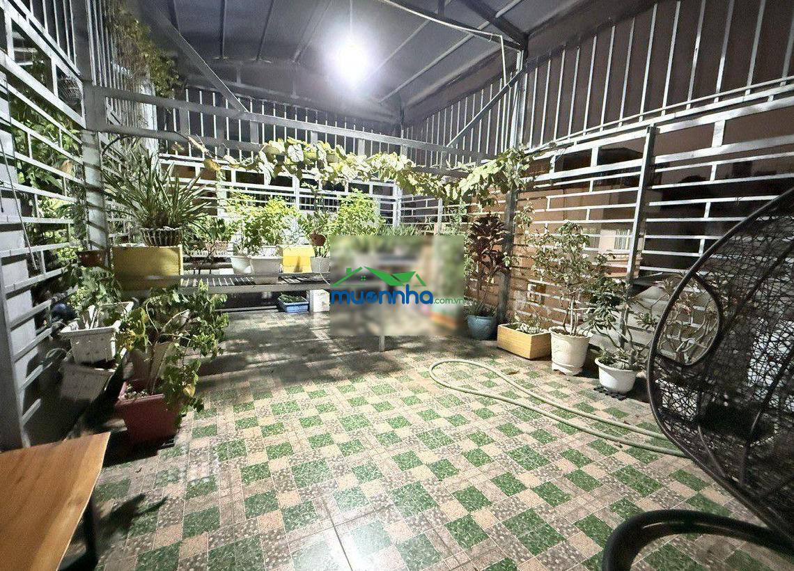 Đường duy tân phường 8, ngay chợ tân bình, hẻm 3m 15 ra mặt tiền chợ tân bình dt 4 x14m - 4
