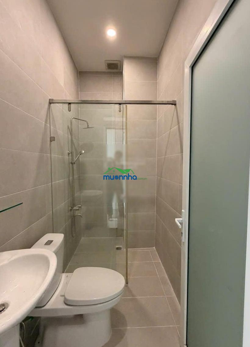Xe hơi ngủ nhà! bán nhà sẵn kết cấu mới đẹp 80m2 sát mt phan văn trị. giá 12 tỷ thương lượng